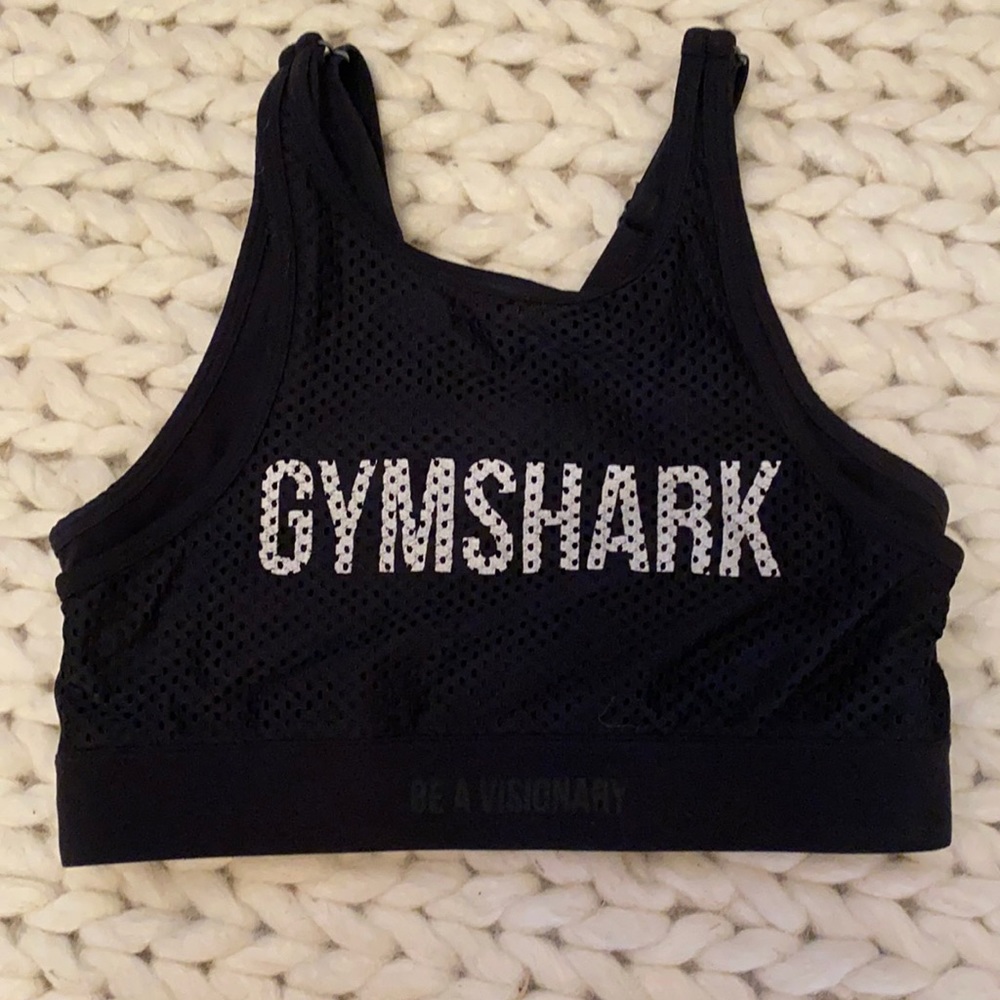 Women’s size medium gym shark sports bra. No tags, medium support, black